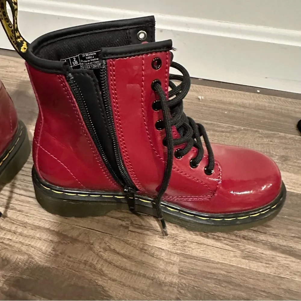 Dr. Martens youth 1469 patent leather lace up dark red boots. Size 2